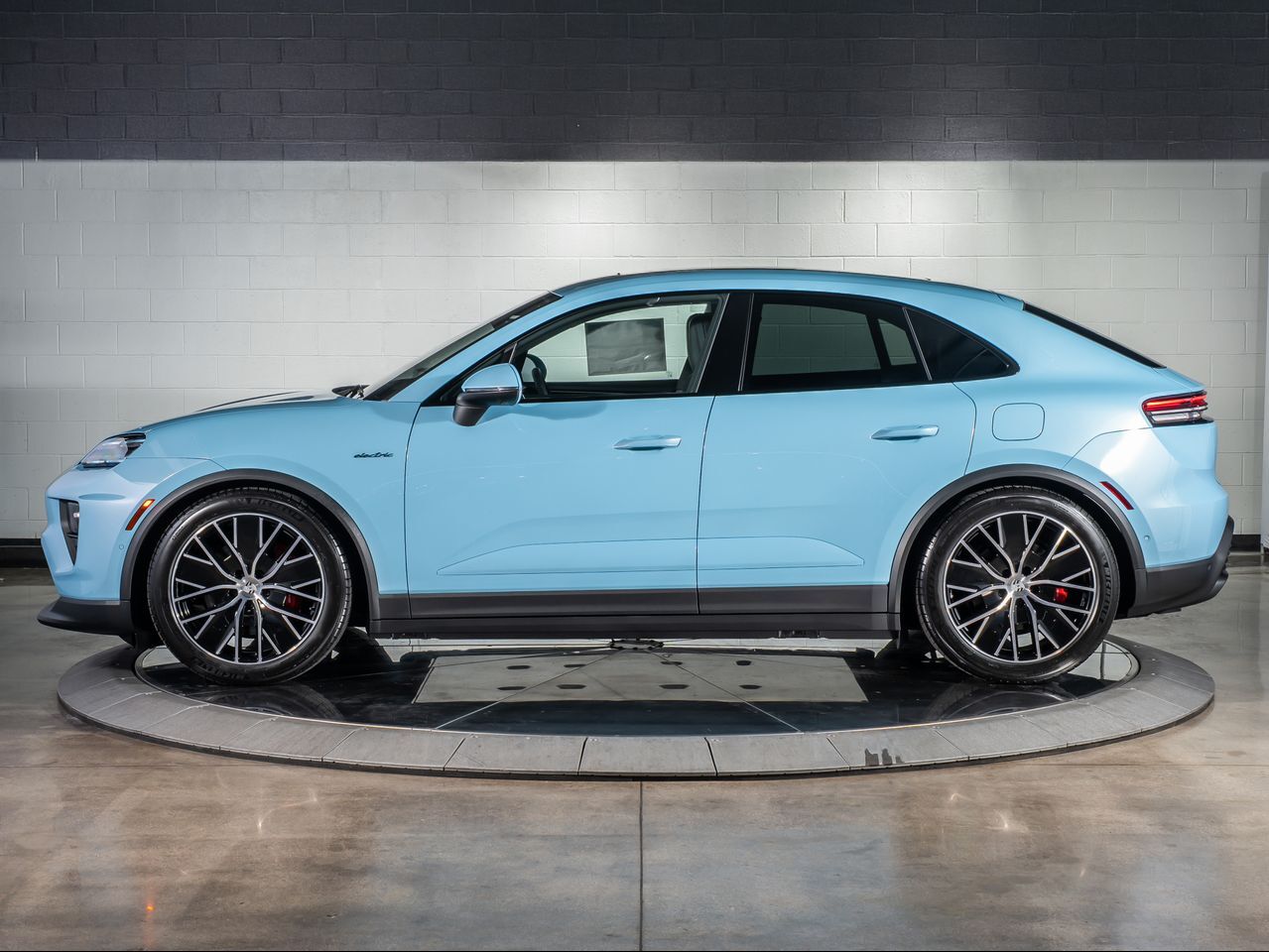2025 Porsche Macan Electric 4S Santa Clarita CA