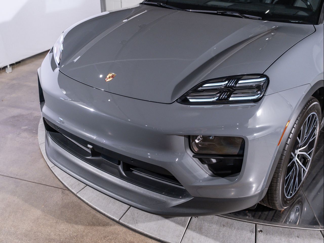 2025 Porsche Macan Electric 4S Santa Clarita CA