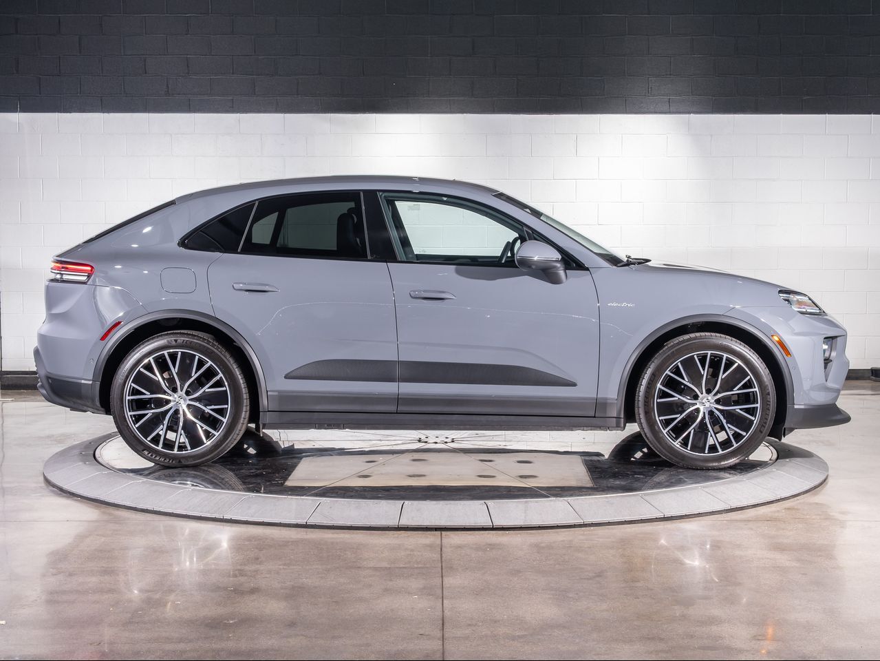 2025 Porsche Macan Electric 4S Santa Clarita CA