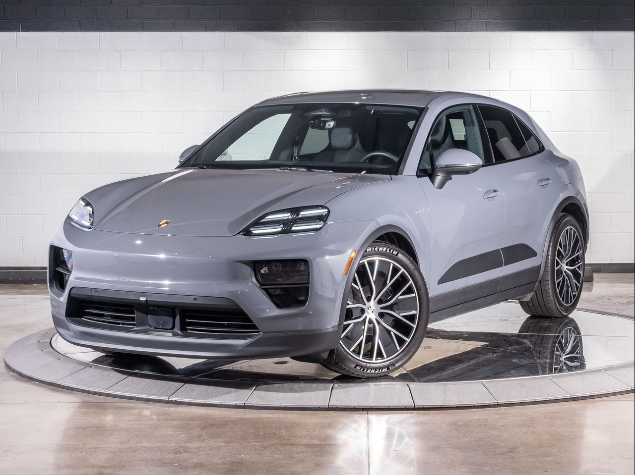 2025 Porsche Macan Electric 4S Santa Clarita CA