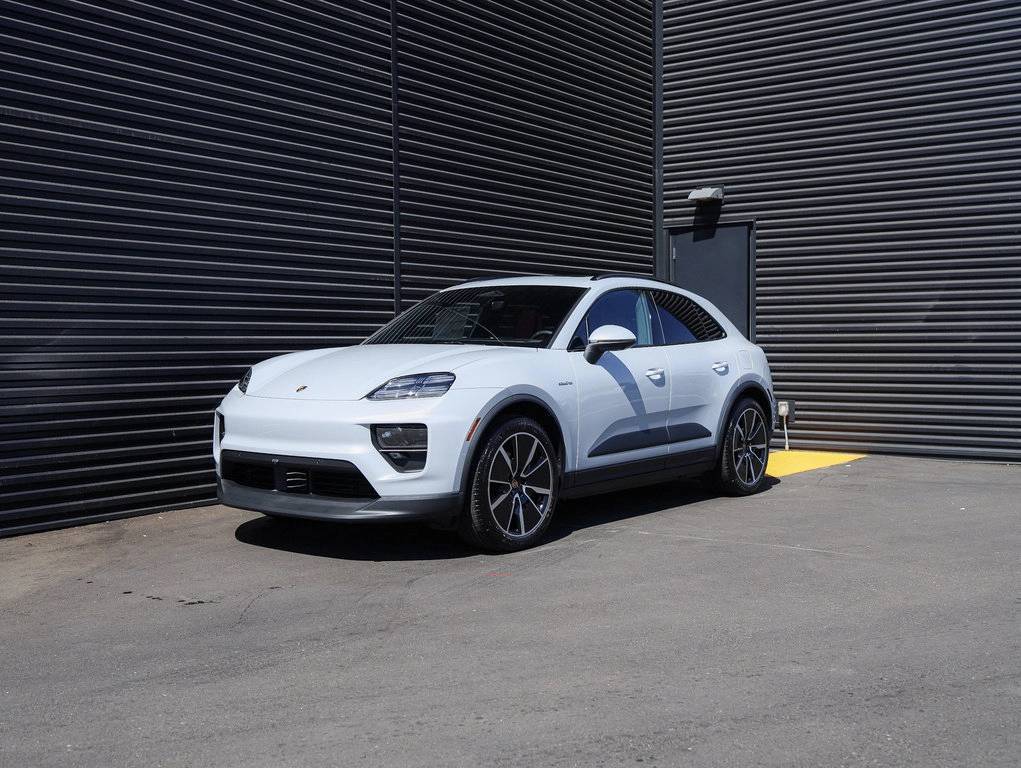 2025 Porsche Macan Electric