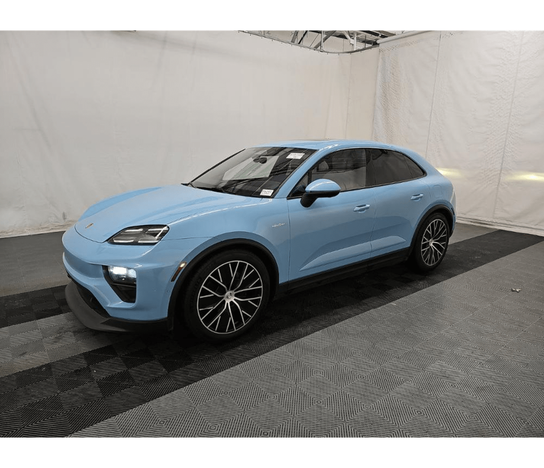 2025 Porsche Macan Electric Base