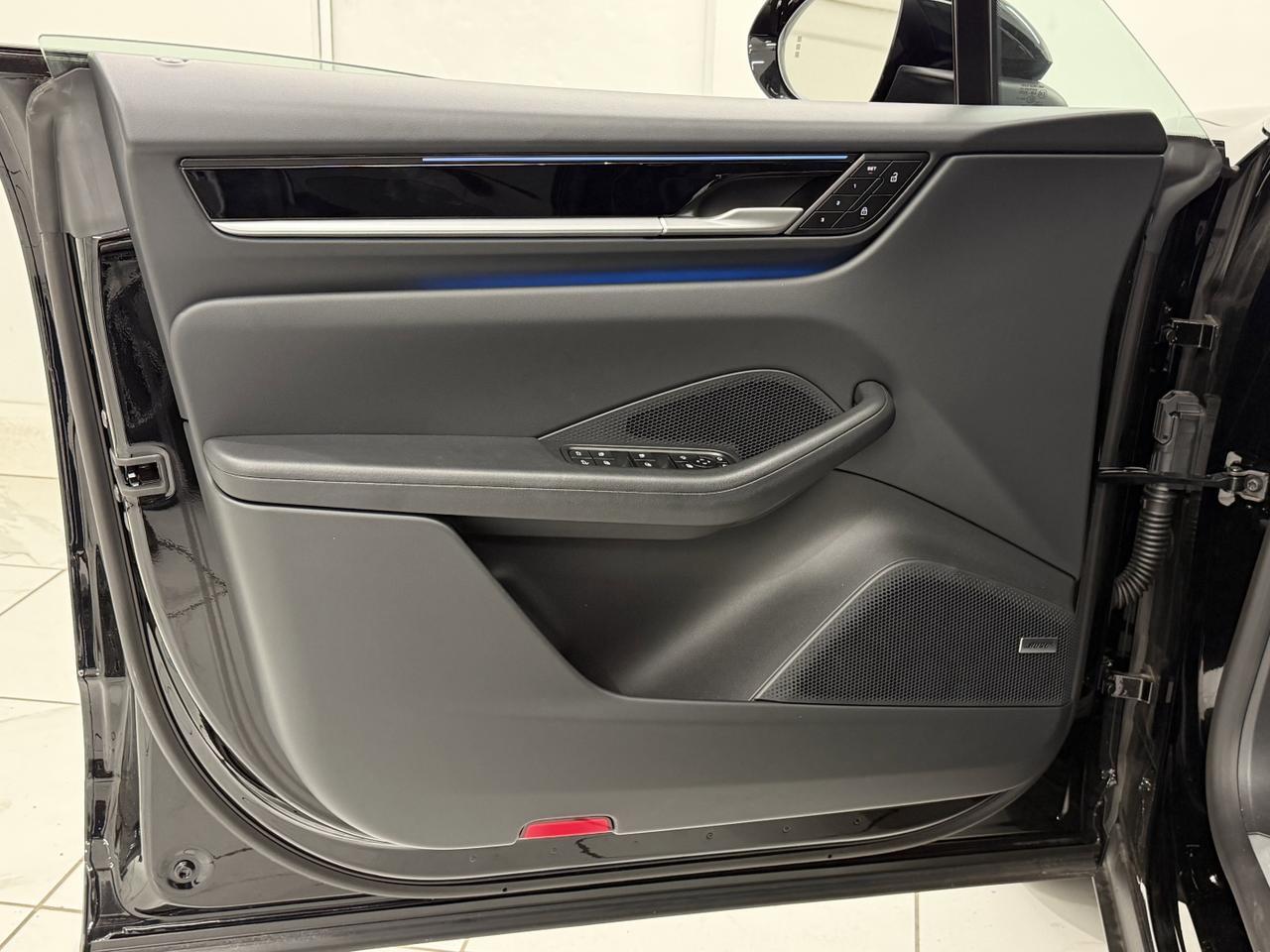 2025 Porsche Macan Electric Newark DE