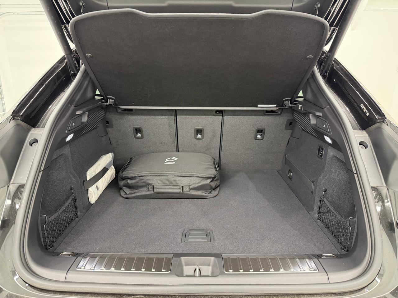 2025 Porsche Macan Electric Newark DE