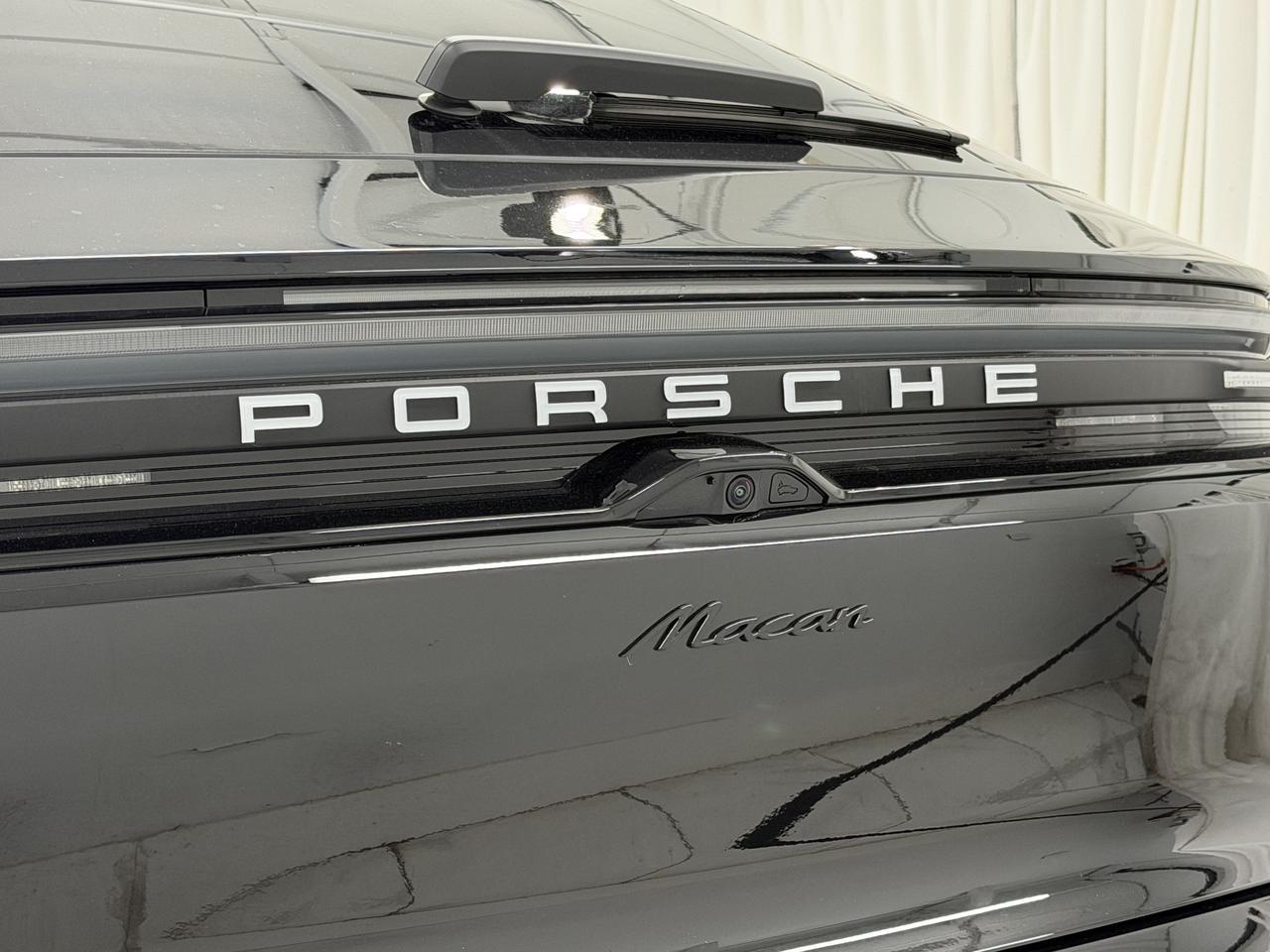 2025 Porsche Macan Electric Newark DE