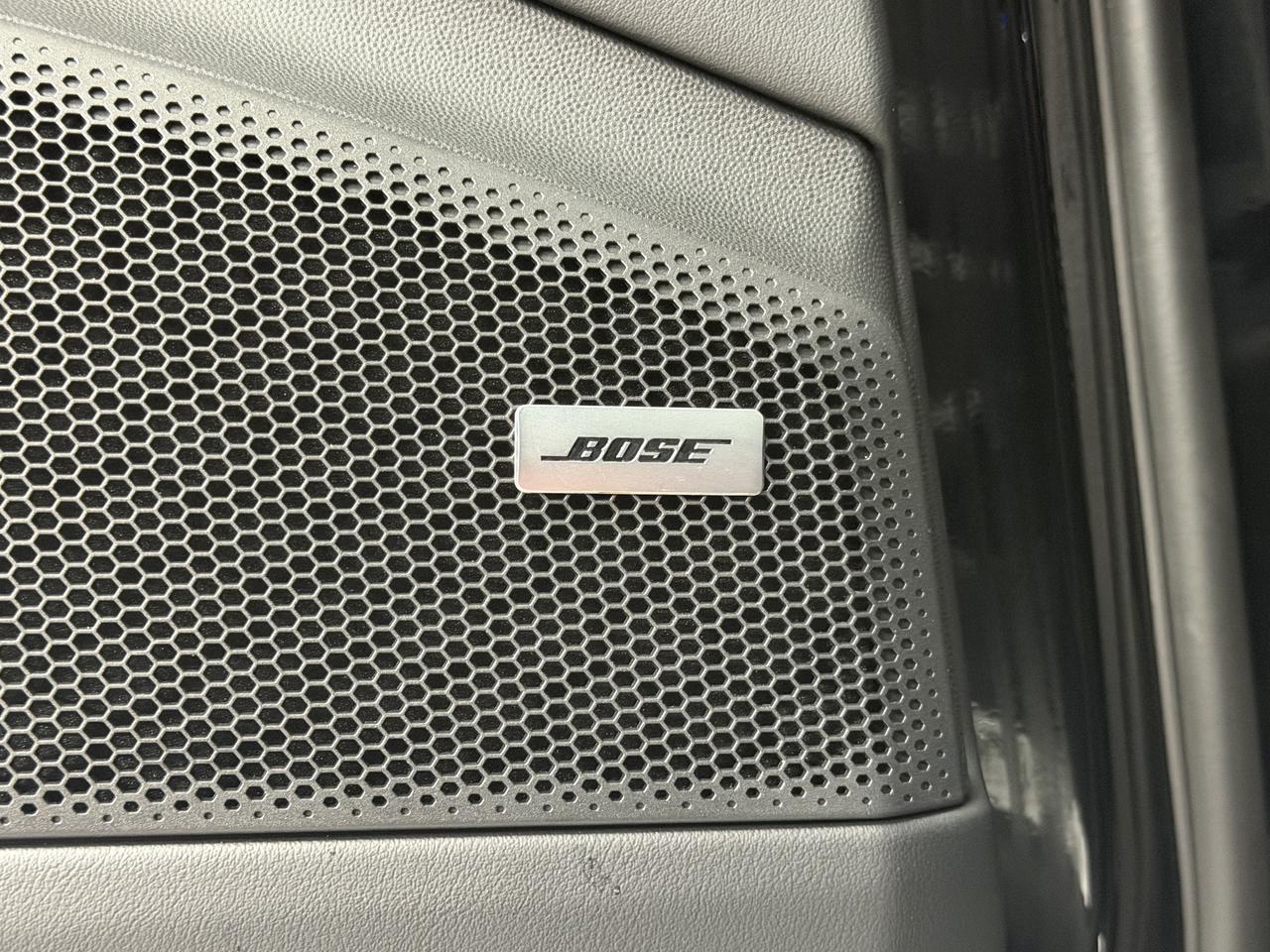 2025 Porsche Macan Electric Newark DE
