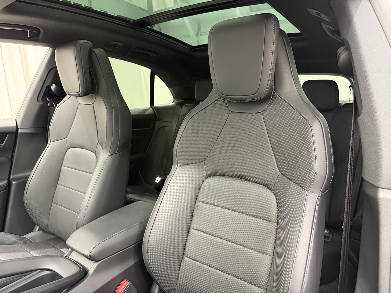 2025 Porsche Macan Electric Newark DE