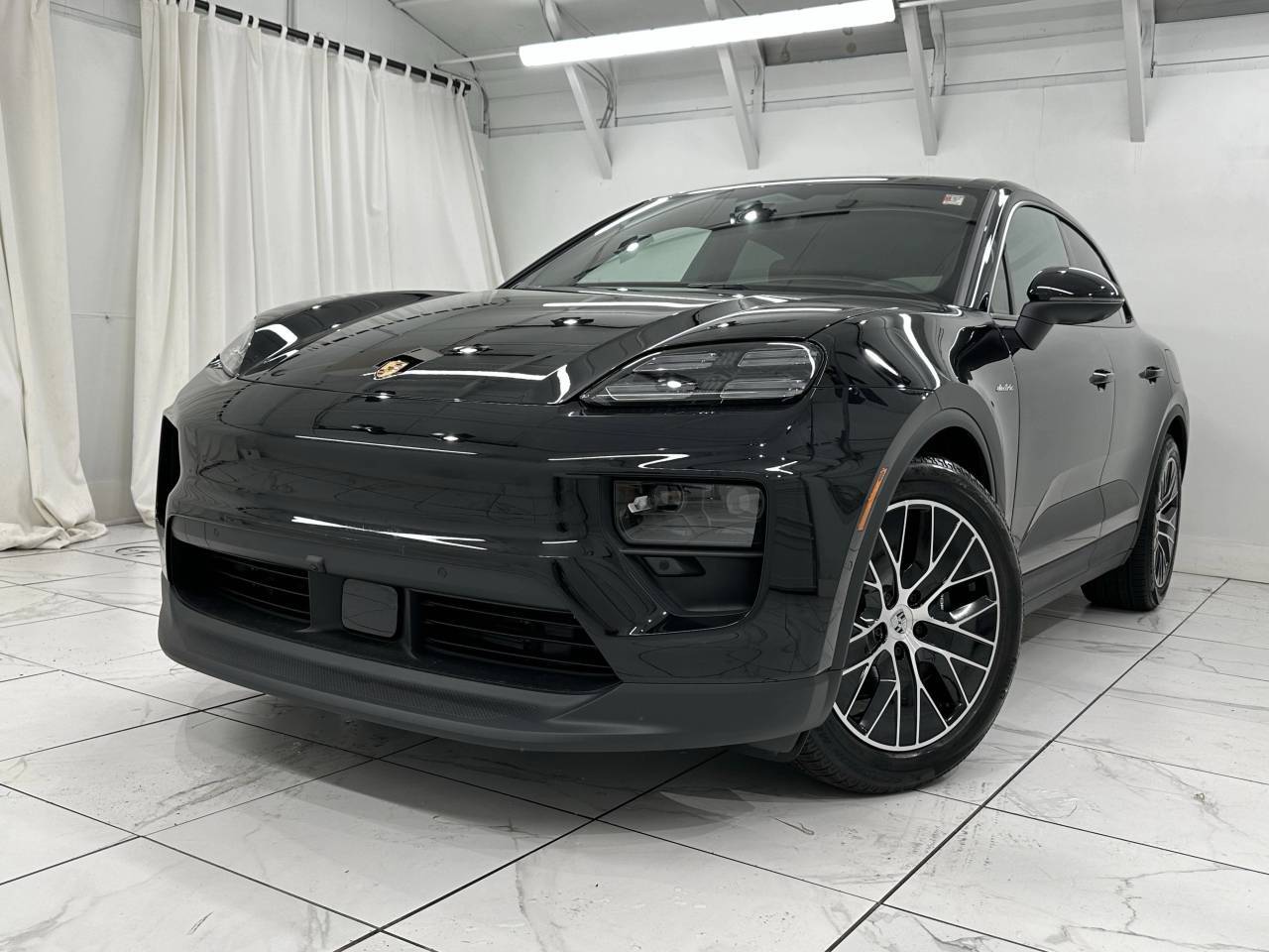 2025 Porsche Macan Electric Newark DE