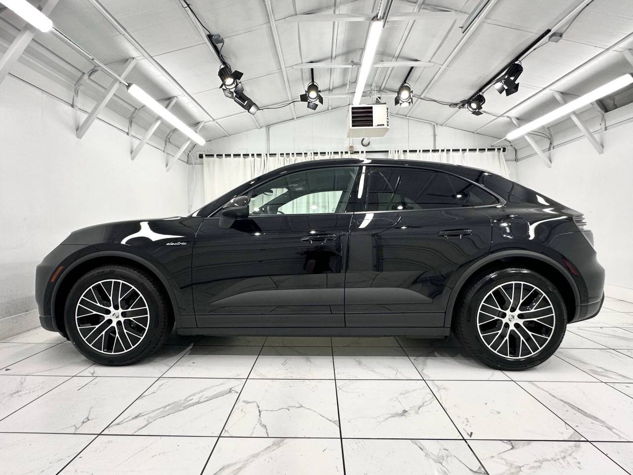 2025 Porsche Macan Electric Newark DE