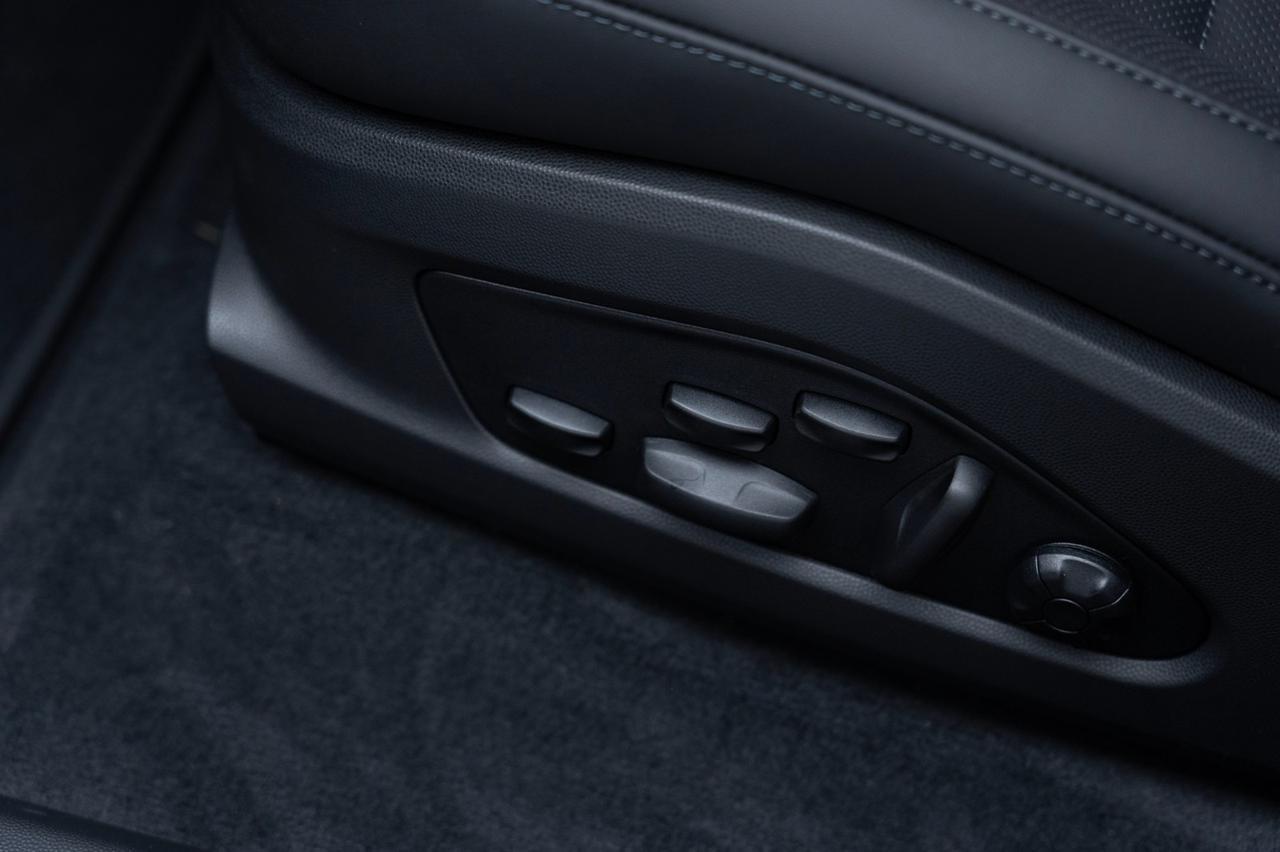 2025 Porsche Macan Electric Pompano Beach FL