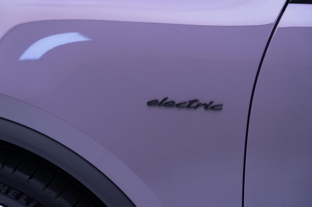 2025 Porsche Macan Electric Pompano Beach FL