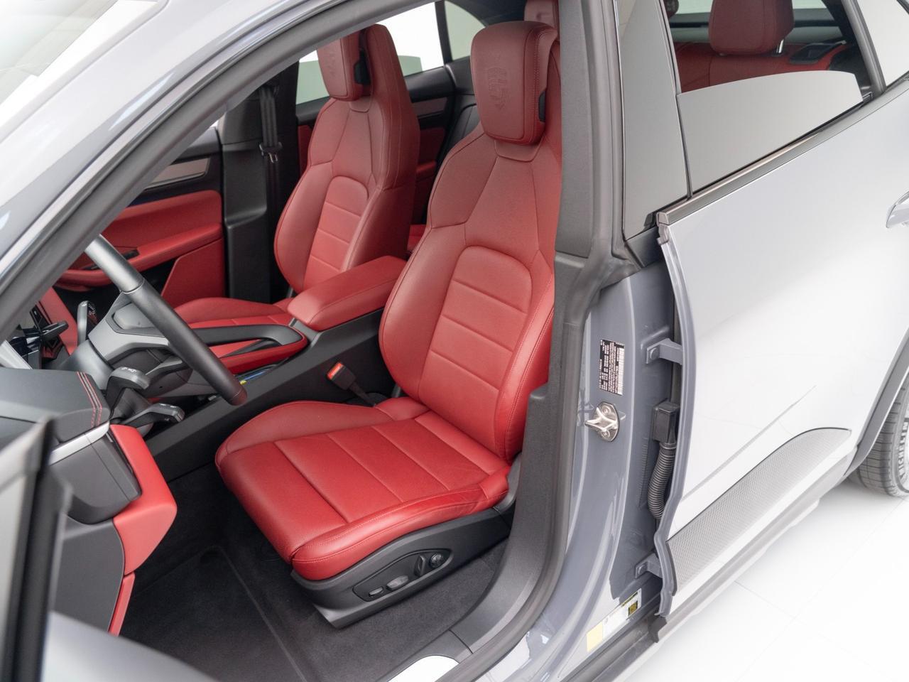 2025 Porsche Macan Electric Pompano Beach FL