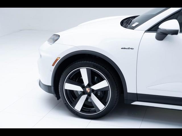 2025 Porsche Macan Electric Pompano Beach FL