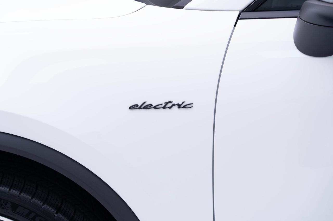 2025 Porsche Macan Electric Pompano Beach FL