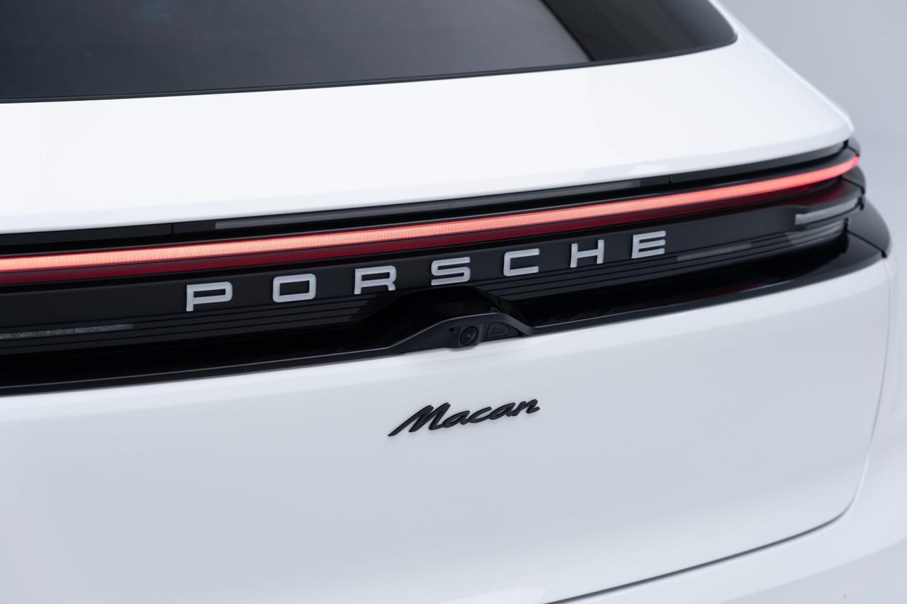 2025 Porsche Macan Electric Pompano Beach FL