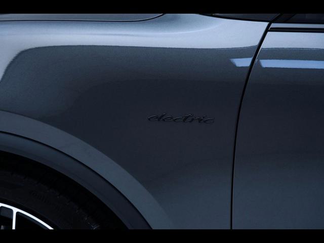 2025 Porsche Macan Electric Pompano Beach FL