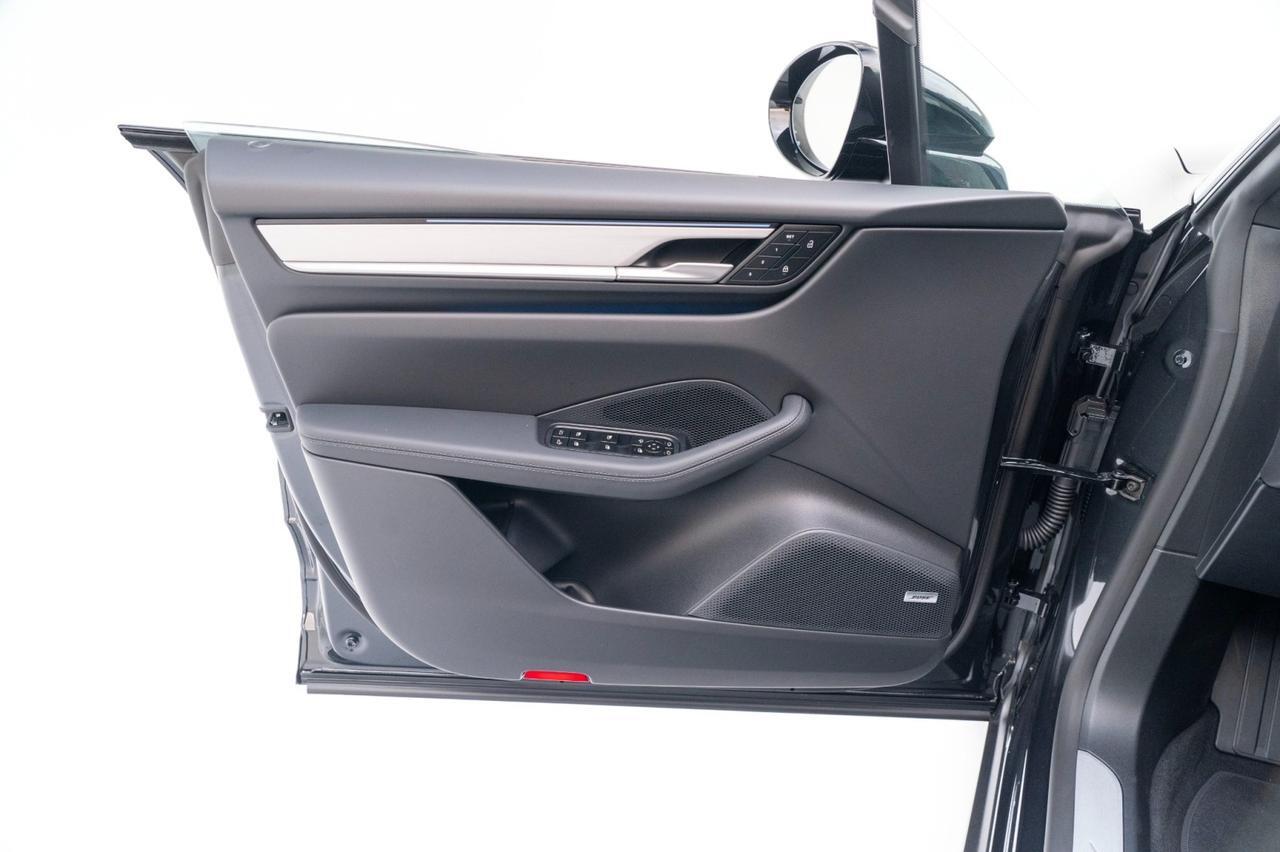 2025 Porsche Macan Electric Pompano Beach FL