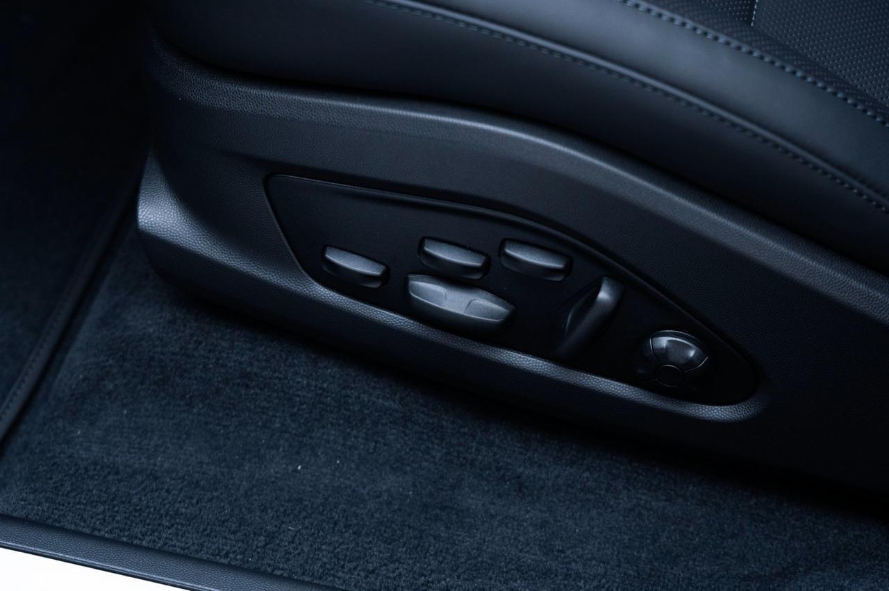 2025 Porsche Macan Electric Pompano Beach FL