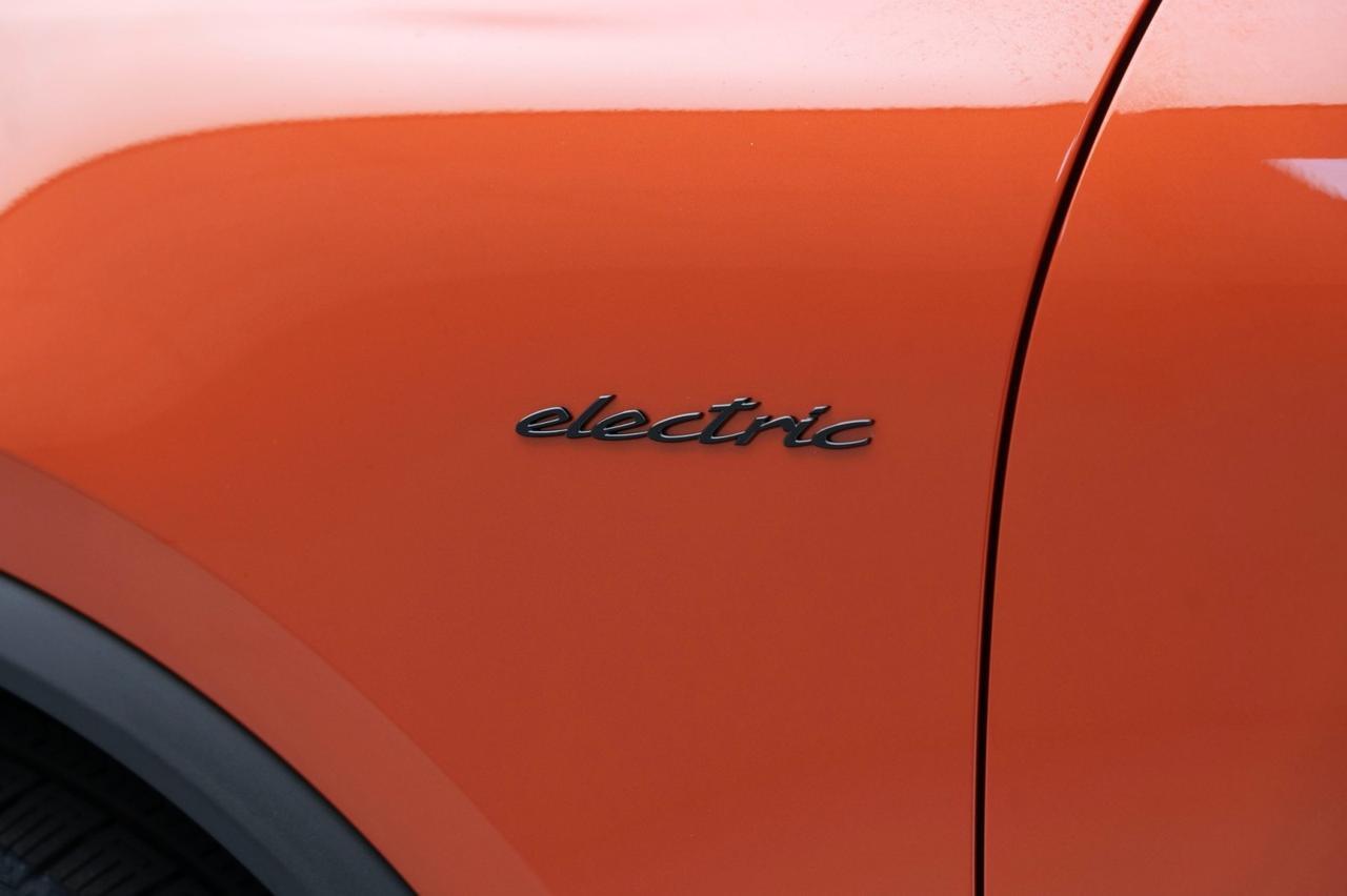 2025 Porsche Macan Electric Pompano Beach FL
