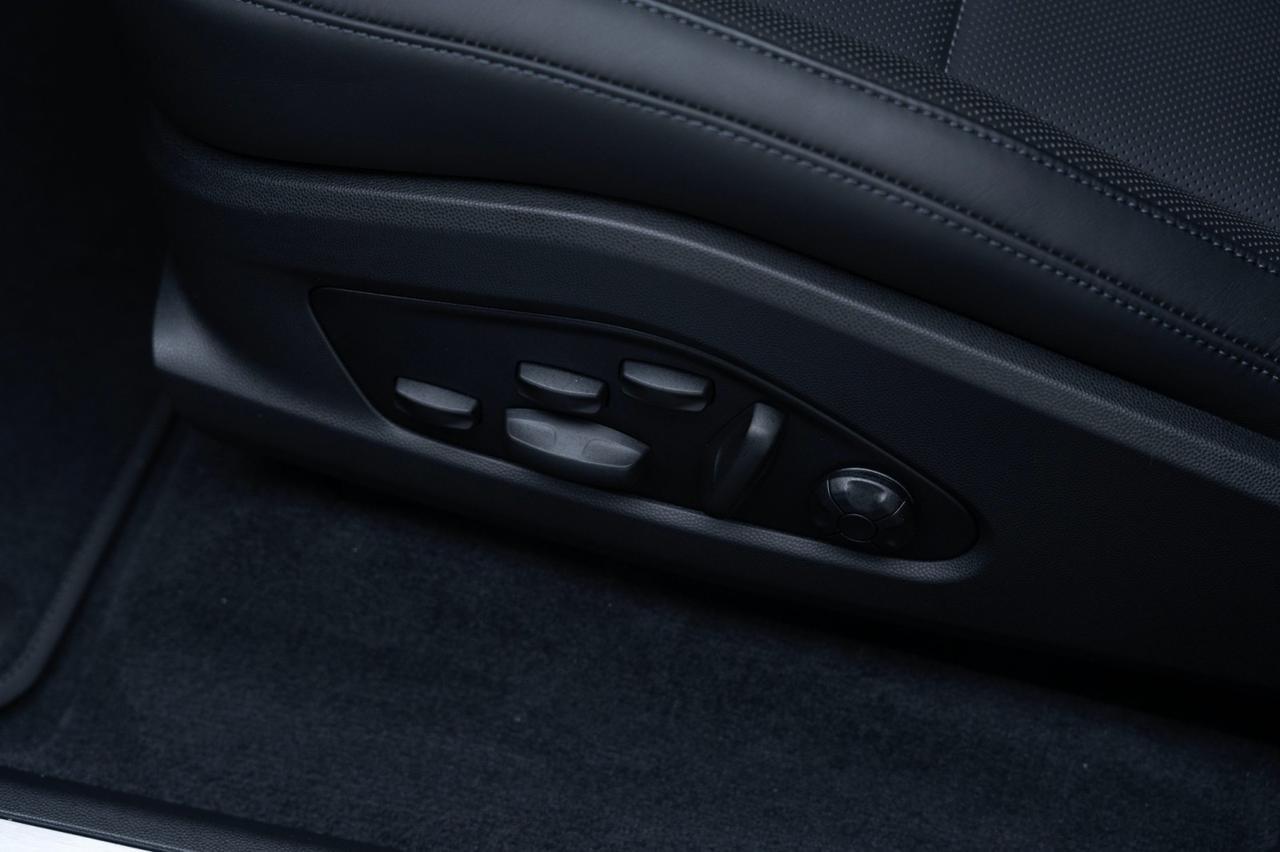 2025 Porsche Macan Electric Pompano Beach FL
