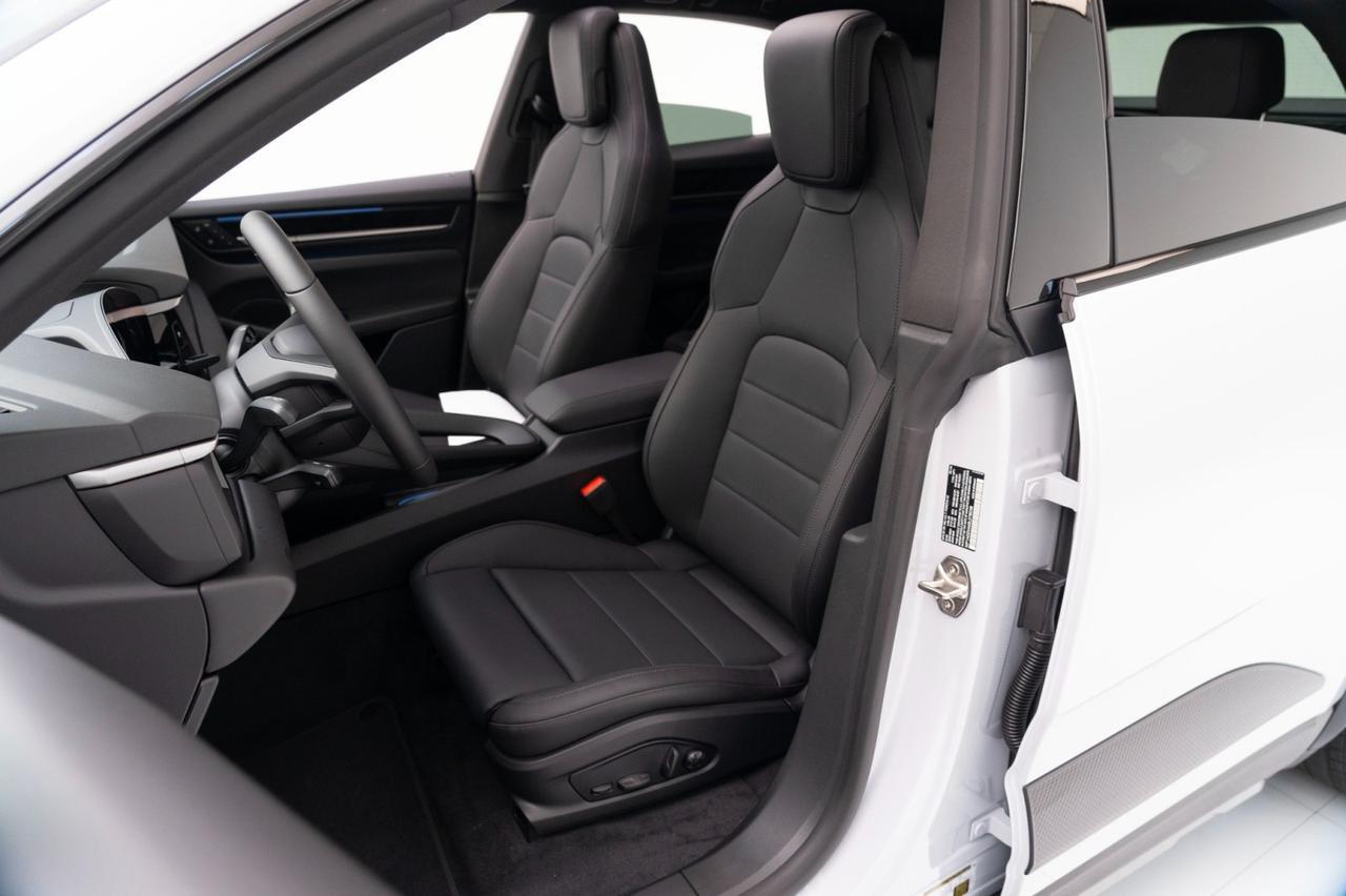 2025 Porsche Macan Electric Pompano Beach FL