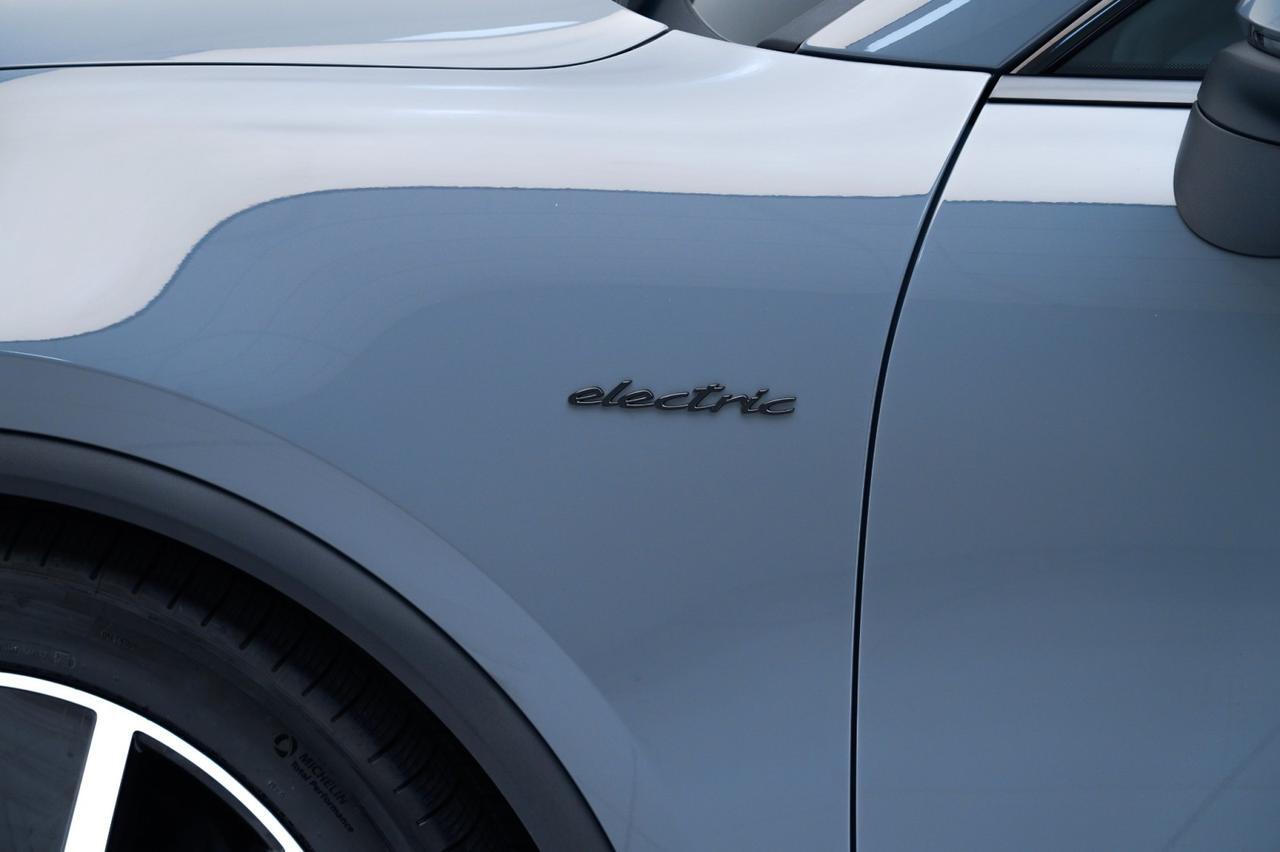 2025 Porsche Macan Electric Pompano Beach FL
