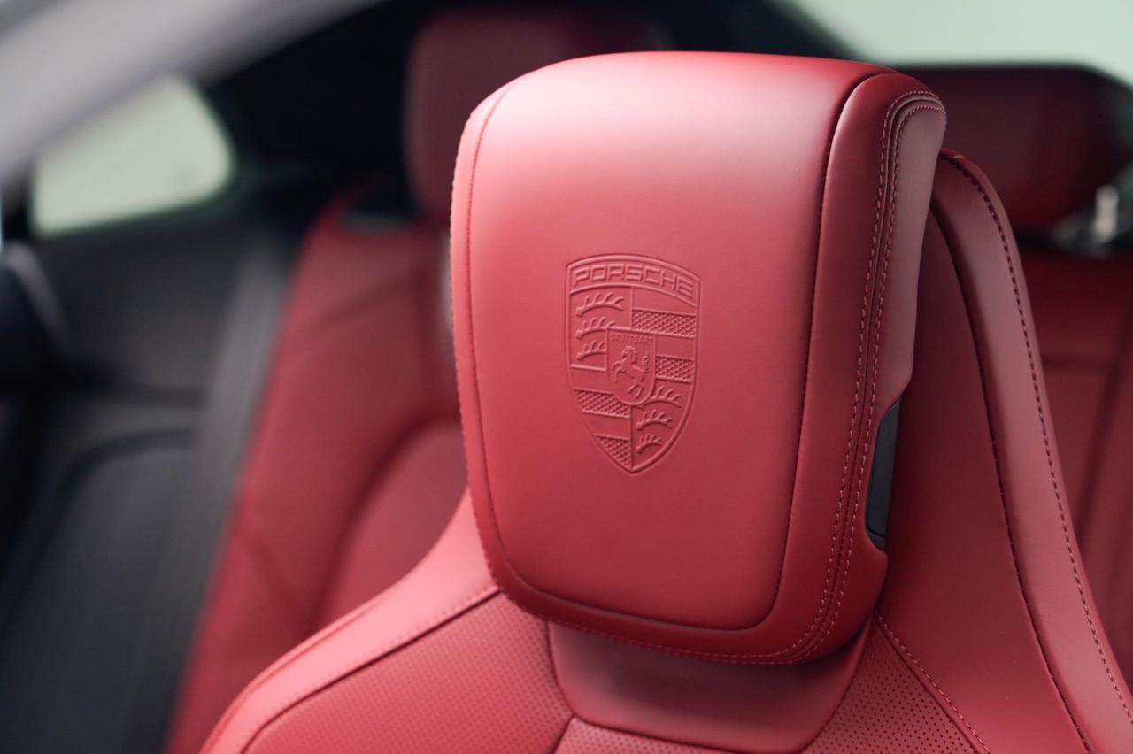 2025 Porsche Macan Electric Pompano Beach FL