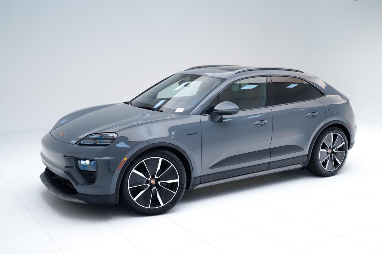2025 Porsche Macan Electric