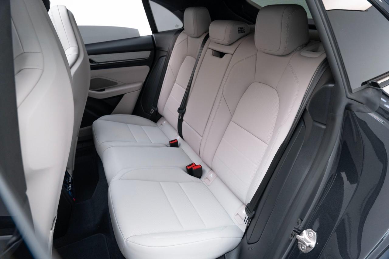 2025 Porsche Macan Electric Pompano Beach FL