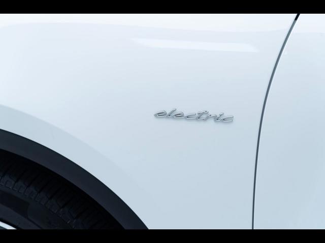 2025 Porsche Macan Electric Pompano Beach FL