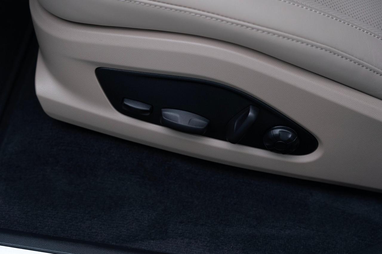 2025 Porsche Macan Electric Pompano Beach FL