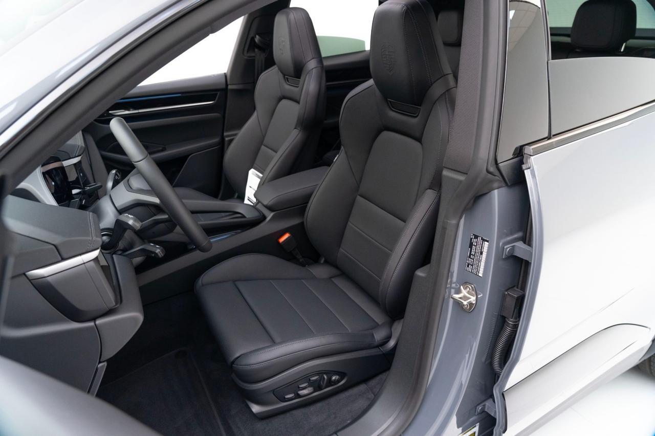 2025 Porsche Macan Electric Pompano Beach FL