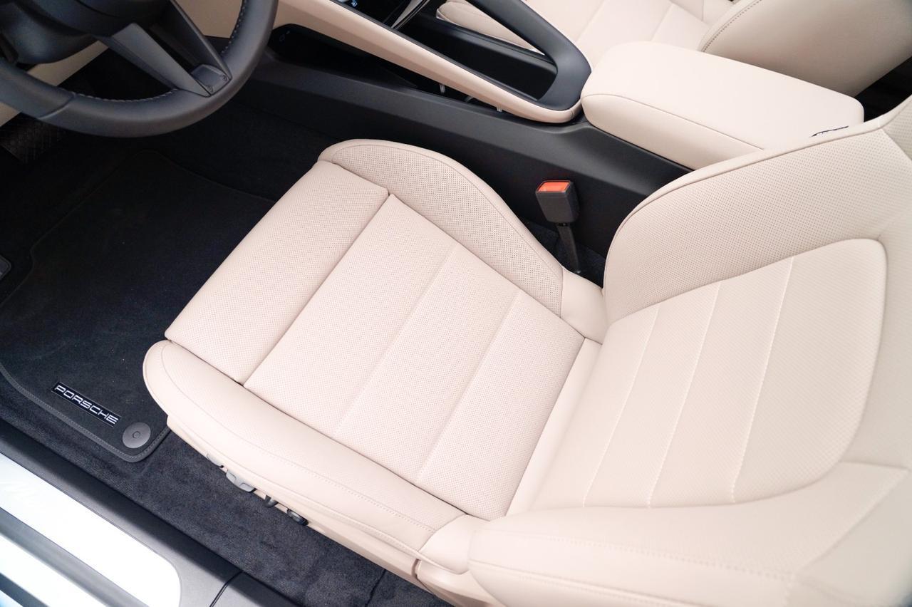 2025 Porsche Macan Electric Pompano Beach FL