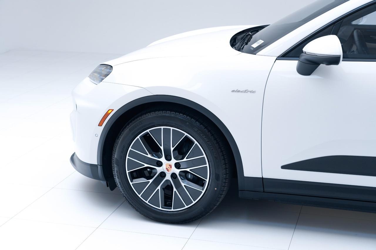 2025 Porsche Macan Electric Pompano Beach FL