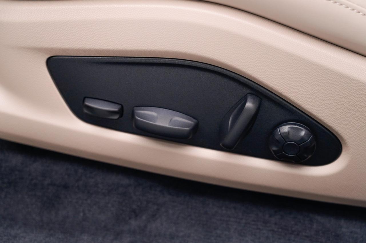 2025 Porsche Macan Electric Pompano Beach FL