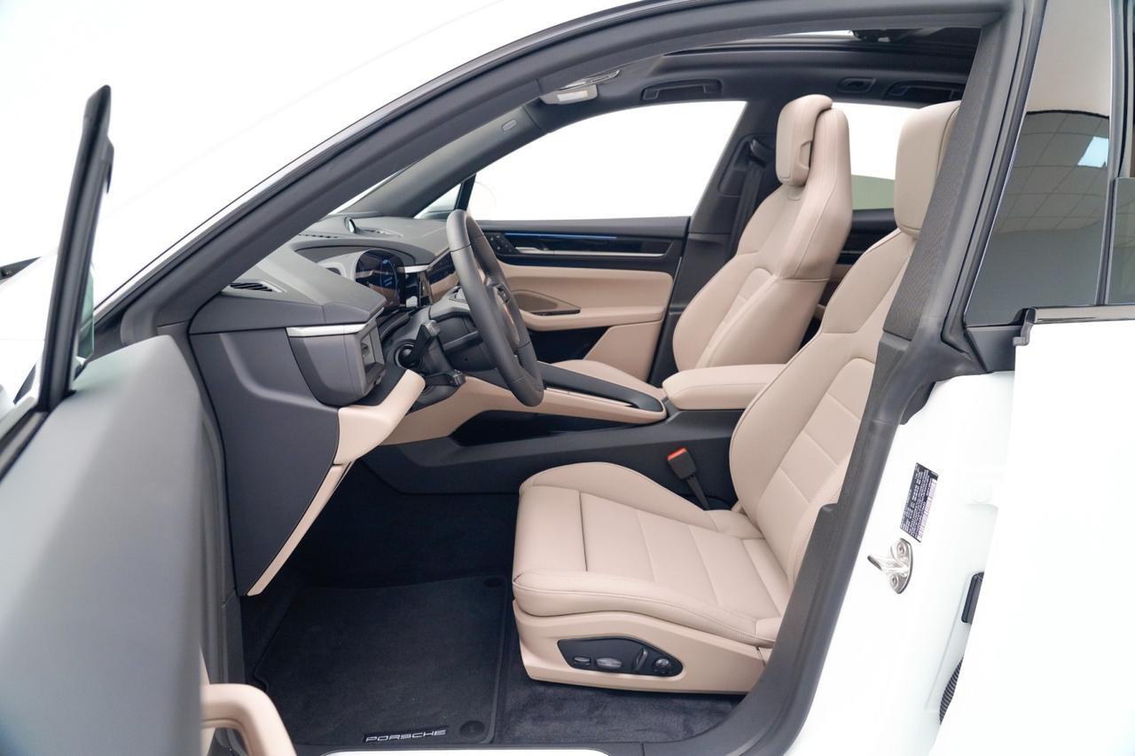 2025 Porsche Macan Electric Pompano Beach FL