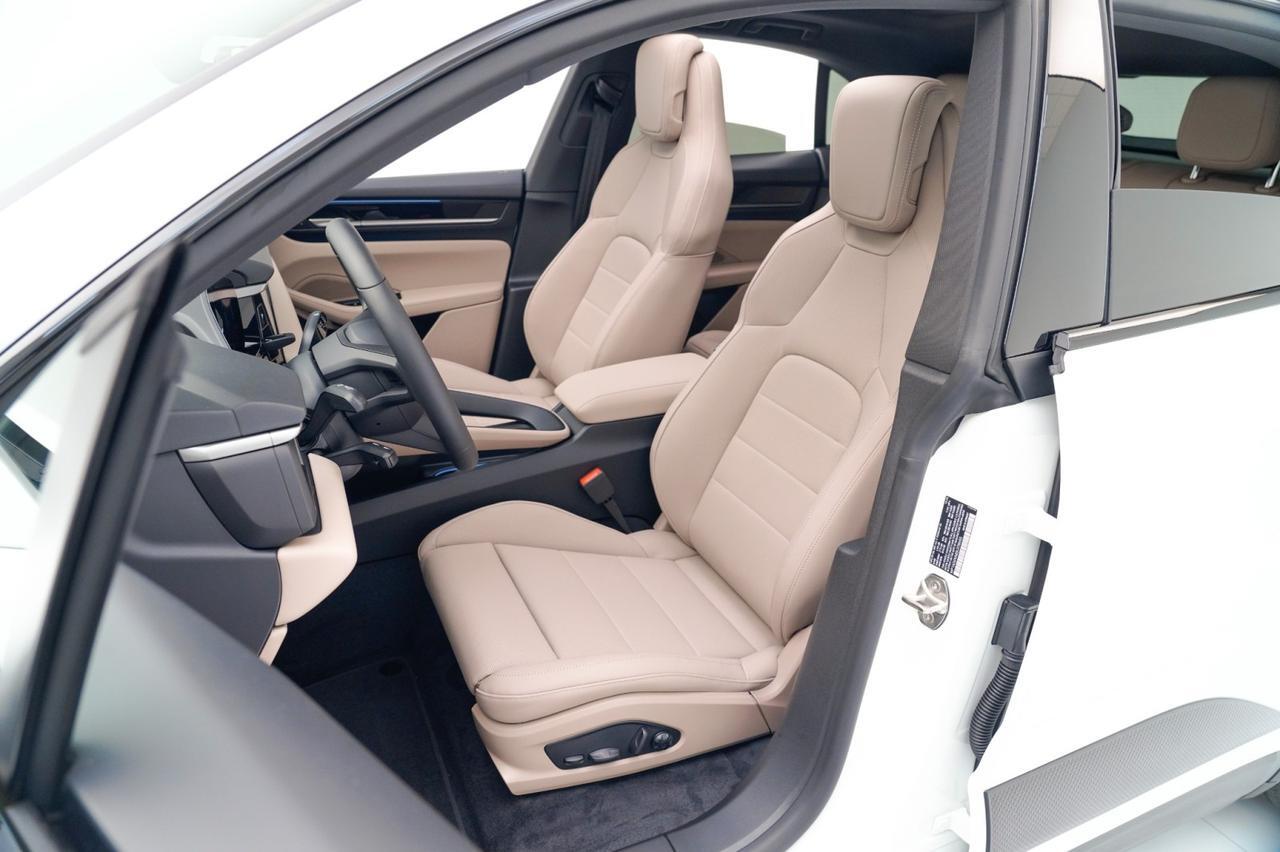 2025 Porsche Macan Electric Pompano Beach FL