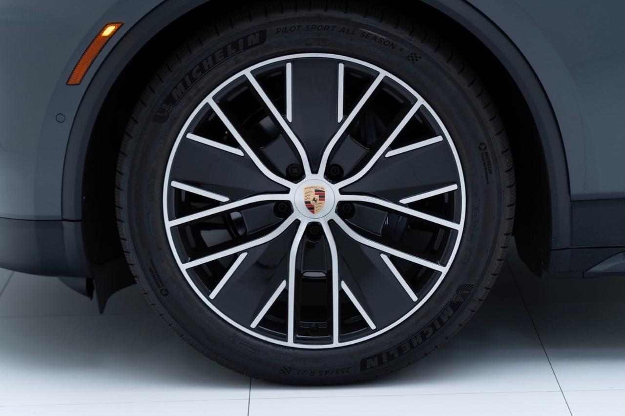 2025 Porsche Macan Electric Pompano Beach FL