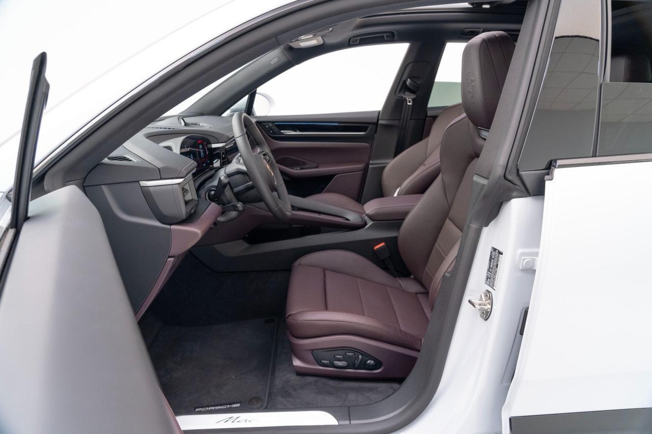 2025 Porsche Macan Electric Pompano Beach FL