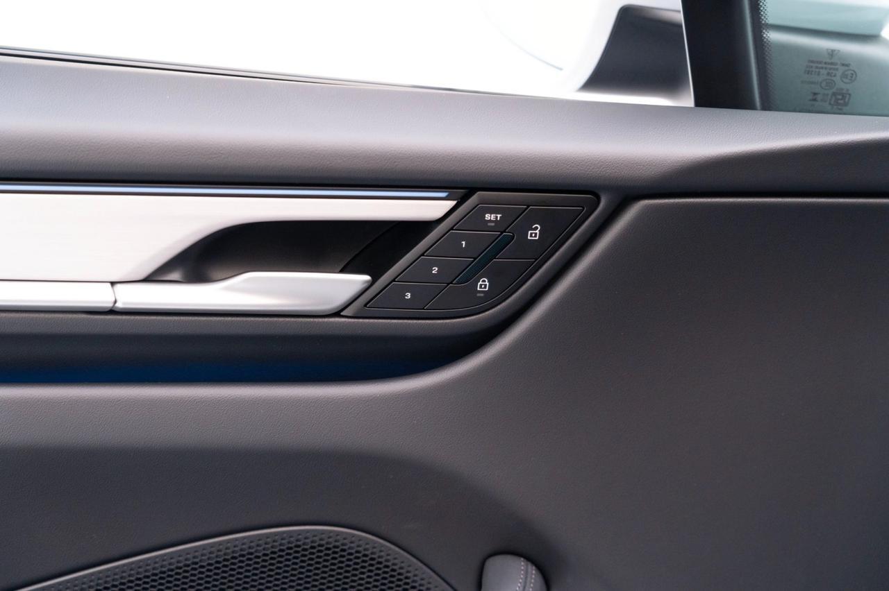 2025 Porsche Macan Electric Pompano Beach FL