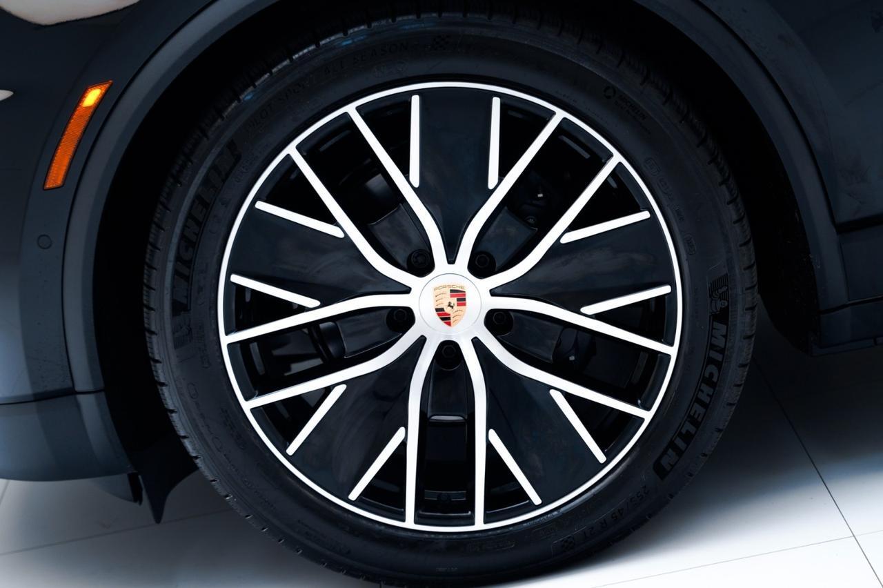 2025 Porsche Macan Electric Pompano Beach FL