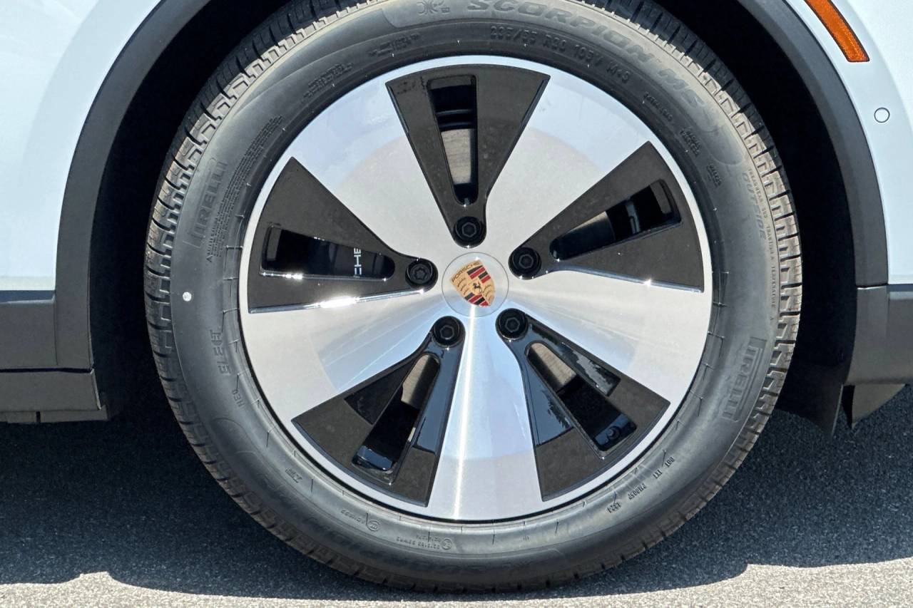 2025 Porsche Macan Electric San Luis Obispo CA