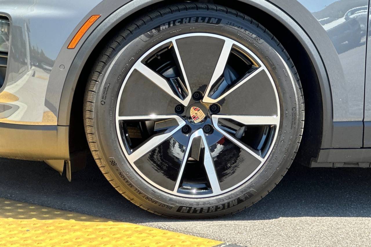 2025 Porsche Macan Electric San Luis Obispo CA