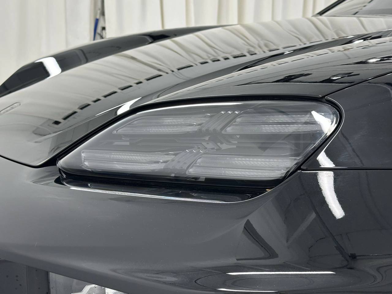 2025 Porsche Macan Electric Turbo Newark DE