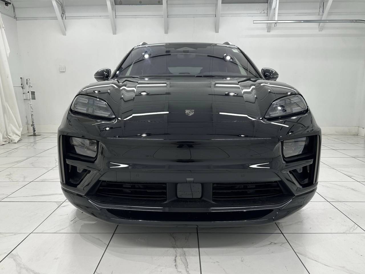 2025 Porsche Macan Electric Turbo Newark DE
