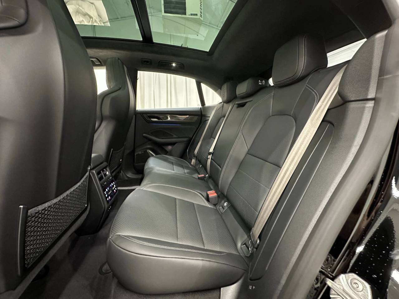 2025 Porsche Macan Electric Turbo Newark DE