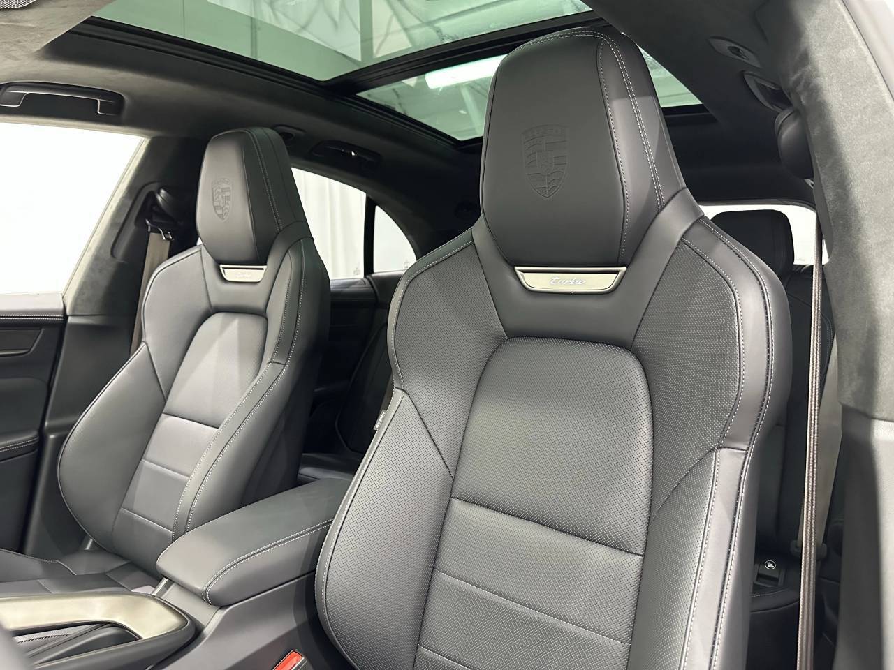 2025 Porsche Macan Electric Turbo Newark DE