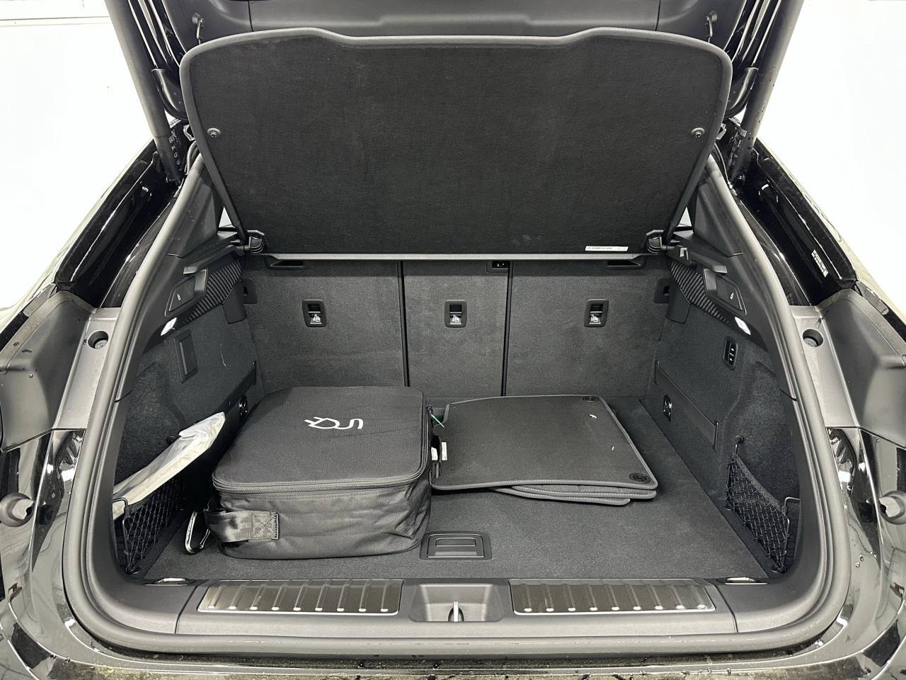 2025 Porsche Macan Electric Turbo Newark DE