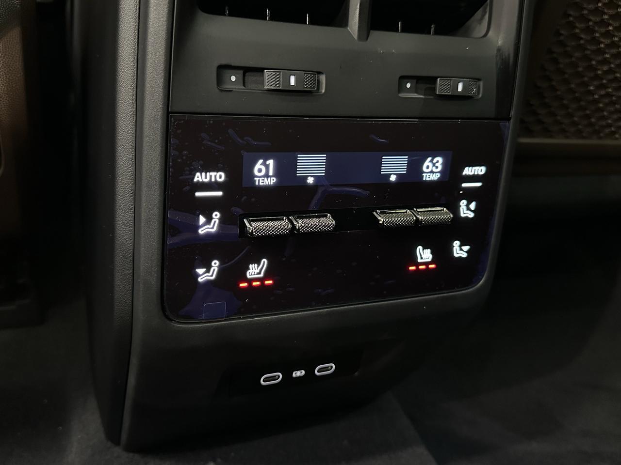 2025 Porsche Macan Electric Turbo Newark DE