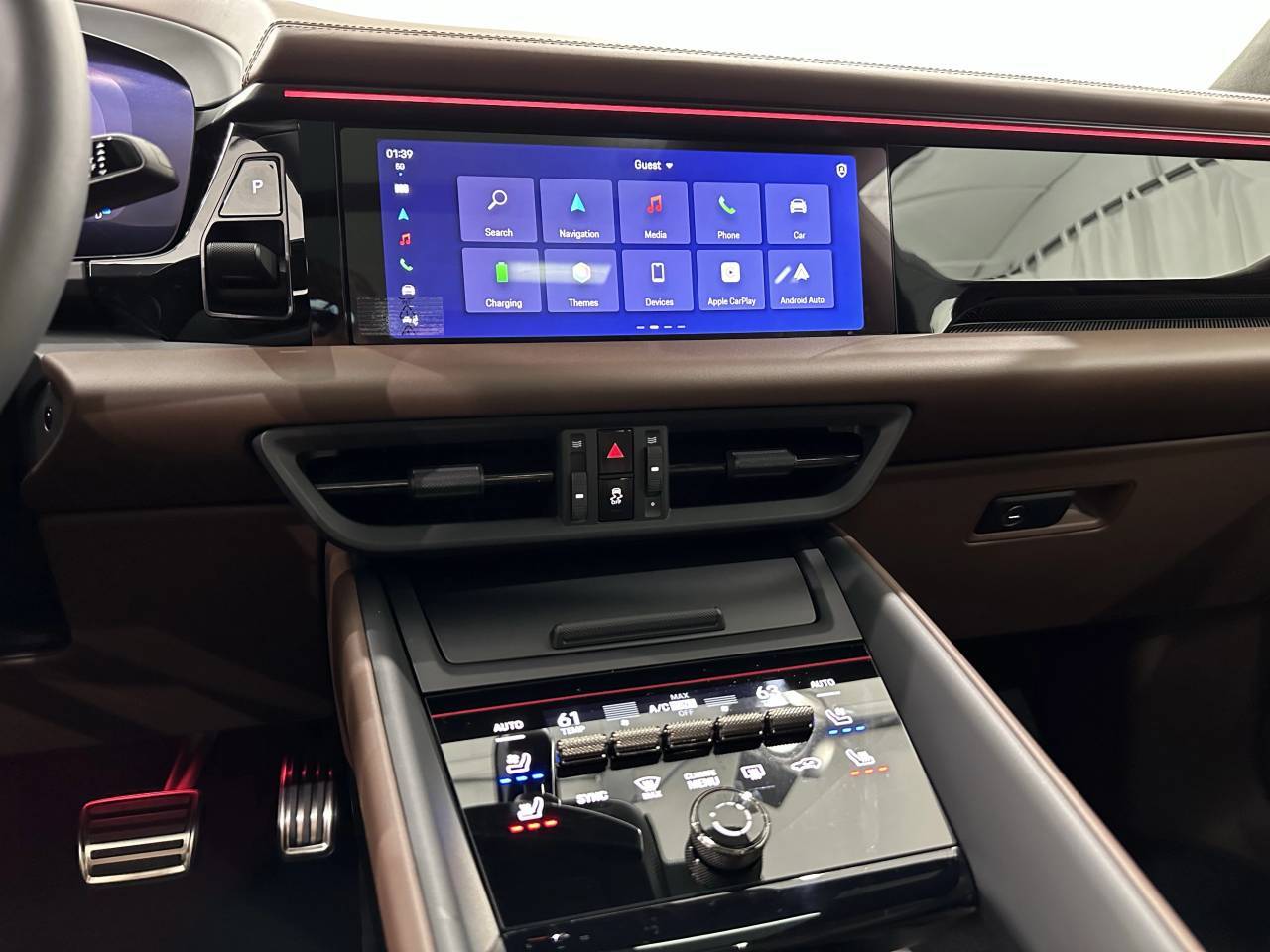 2025 Porsche Macan Electric Turbo Newark DE